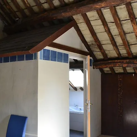 Oda ve Kahvaltı Chateau Boirs 'sjetootje' Bassenge