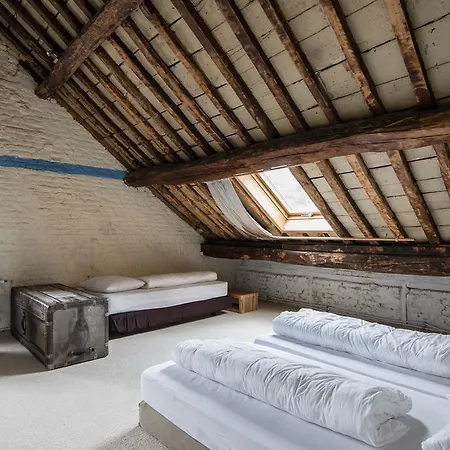 Chateau Boirs 'sjetootje' Oda ve Kahvaltı